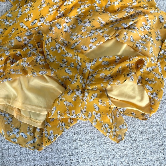 Papaya Floral Milkmaid Coquette Tiered Dress/Romper Size Large - Picture 6 of 6